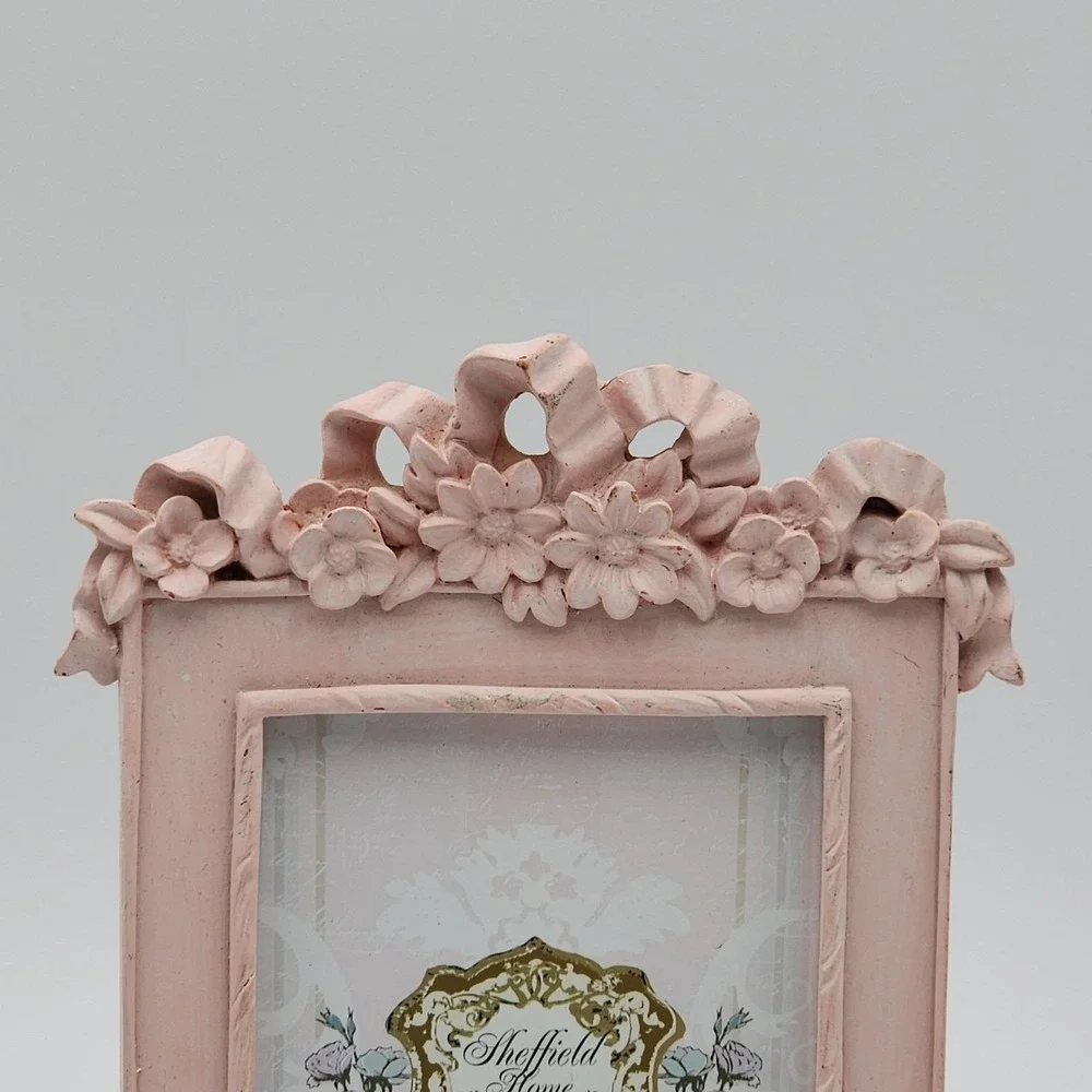 Vintage 90s Sheffield Home Pink Ornate Floral Photo Frame Antiqued Gardens 4 x 6